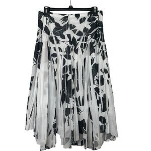Vintage Maurices Y2K Black & White Floral  Pleated Asymmetrical Skirt Med Fairy